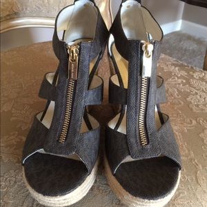 NWOT MK Wedges